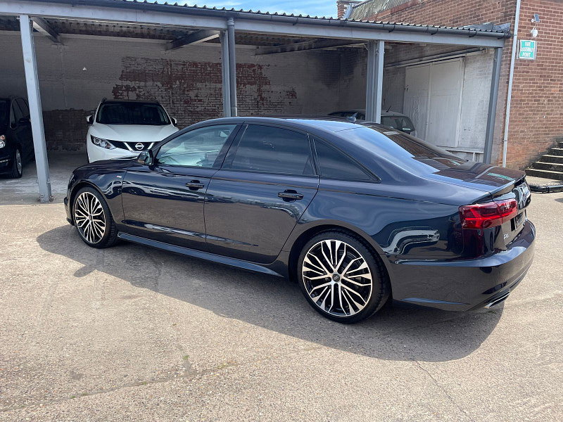 Audi A6 Saloon 2.0 TDI ultra Black Edition Saloon 4dr Diesel S Tronic Euro 6 (s/s) (190 ps) 7 Services, 4dr Automatic 2026
