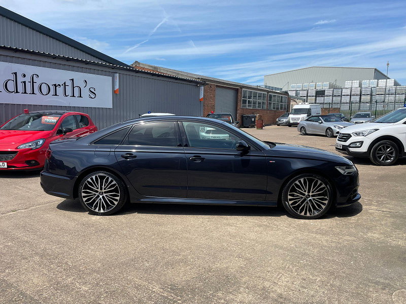 Audi A6 Saloon 2.0 TDI ultra Black Edition Saloon 4dr Diesel S Tronic Euro 6 (s/s) (190 ps) 7 Services, 4dr Automatic 2026