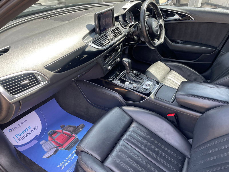 Audi A6 Saloon 2.0 TDI ultra Black Edition Saloon 4dr Diesel S Tronic Euro 6 (s/s) (190 ps) 7 Services, 4dr Automatic 2026