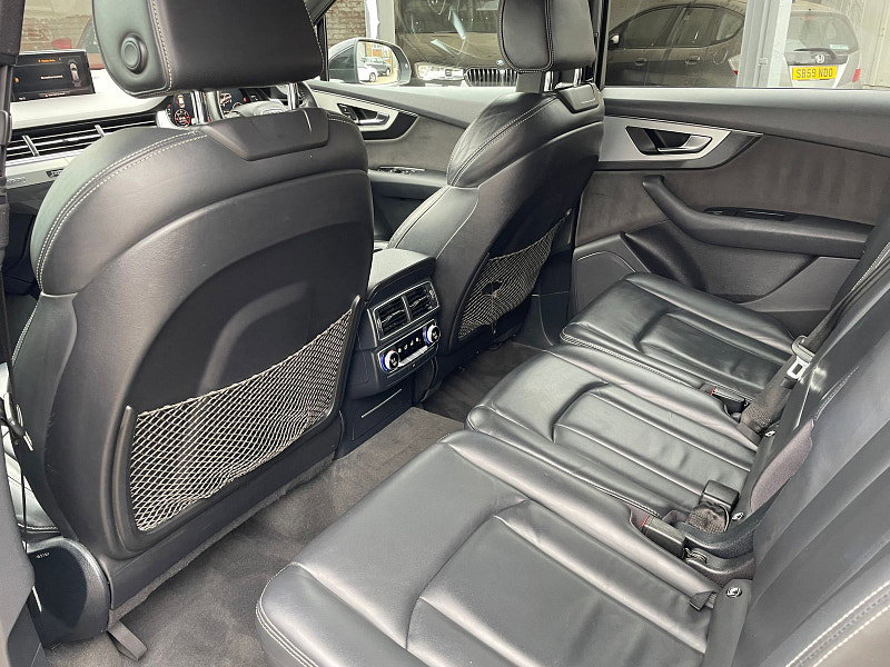 Audi Q7 3.0 TDI V6 S line SUV 5dr Diesel Tiptronic quattro Euro 6 (s/s) (272 ps) 5dr Automatic 2026