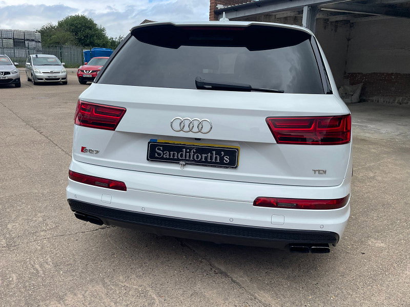 Audi SQ7 4.0 TDI V8 SUV 5dr Diesel Tiptronic quattro Euro 6 (s/s) (435 ps) 5dr Automatic 2026