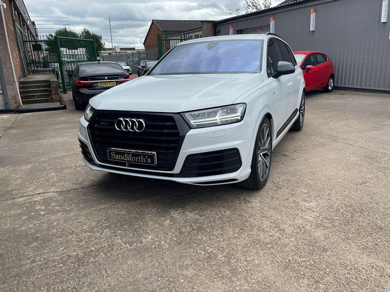 Audi SQ7 4.0 TDI V8 SUV 5dr Diesel Tiptronic quattro Euro 6 (s/s) (435 ps) 5dr Automatic 2026
