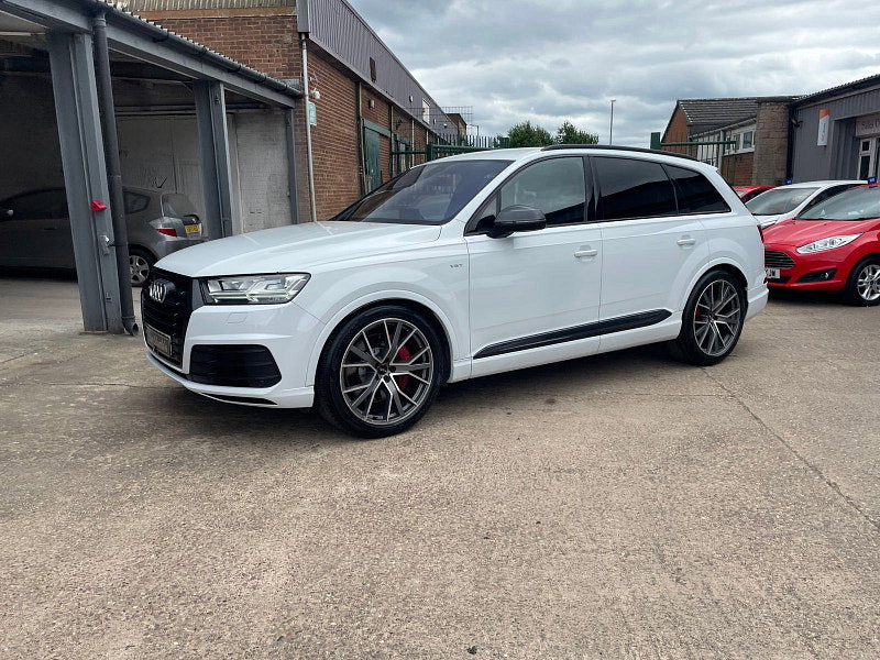 Audi SQ7 4.0 TDI V8 SUV 5dr Diesel Tiptronic quattro Euro 6 (s/s) (435 ps) 5dr Automatic 2026