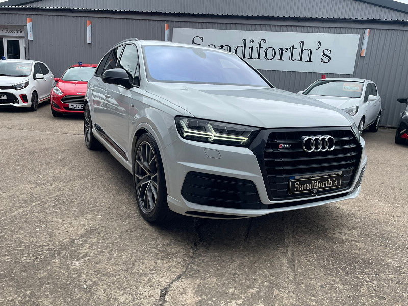 Audi SQ7 4.0 TDI V8 SUV 5dr Diesel Tiptronic quattro Euro 6 (s/s) (435 ps) 5dr Automatic 2026