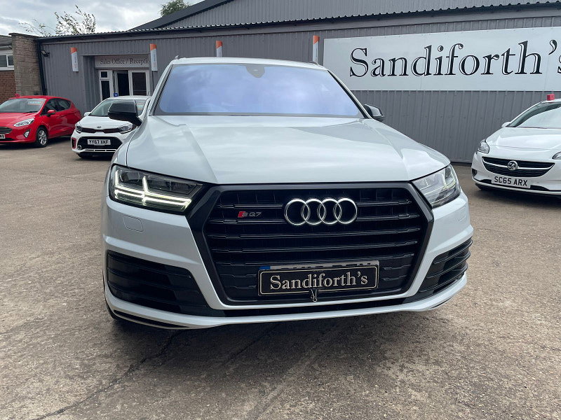 Audi SQ7 4.0 TDI V8 SUV 5dr Diesel Tiptronic quattro Euro 6 (s/s) (435 ps) 5dr Automatic 2026