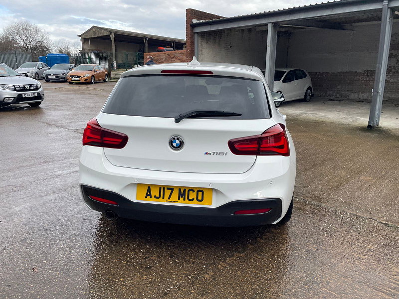 BMW 1 Series 1.5 118i M Sport Shadow Edition Hatchback 5dr Petrol Auto Euro 6 (s/s) (136 ps) 5dr Automatic 2026