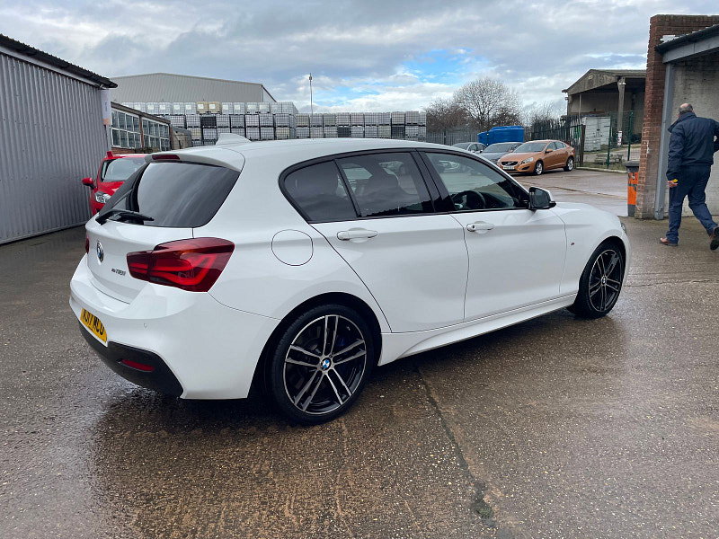BMW 1 Series 1.5 118i M Sport Shadow Edition Hatchback 5dr Petrol Auto Euro 6 (s/s) (136 ps) 5dr Automatic 2026