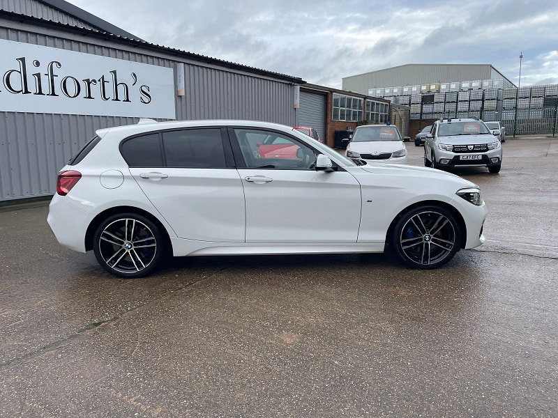 BMW 1 Series 1.5 118i M Sport Shadow Edition Hatchback 5dr Petrol Auto Euro 6 (s/s) (136 ps) 5dr Automatic 2026