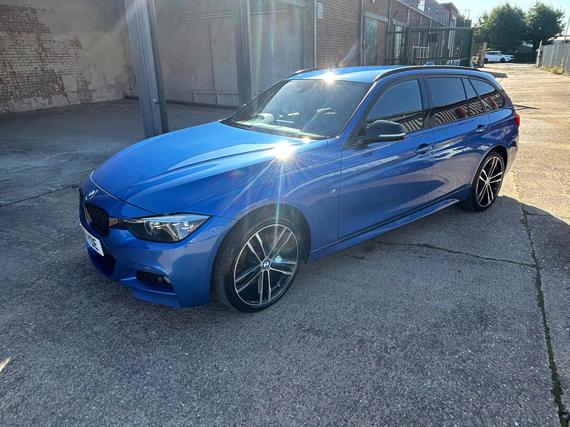 BMW 3 Series 2.0 320d M Sport Shadow Edition Touring 5dr Diesel Auto xDrive Euro 6 (s/s) (190 ps) 5dr Automatic 2026