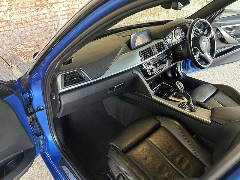 BMW 3 Series 2.0 320d M Sport Shadow Edition Touring 5dr Diesel Auto xDrive Euro 6 (s/s) (190 ps) 5dr Automatic 2026