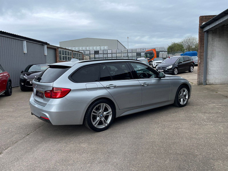 BMW 3 Series 3.0 330D XDRIVE M SPORT TOURING 5d 255 BHP 1OWNER, PAN ROOF FULL BLACK HEATED LESATHER, 2 KEYS 5dr Automatic 2026