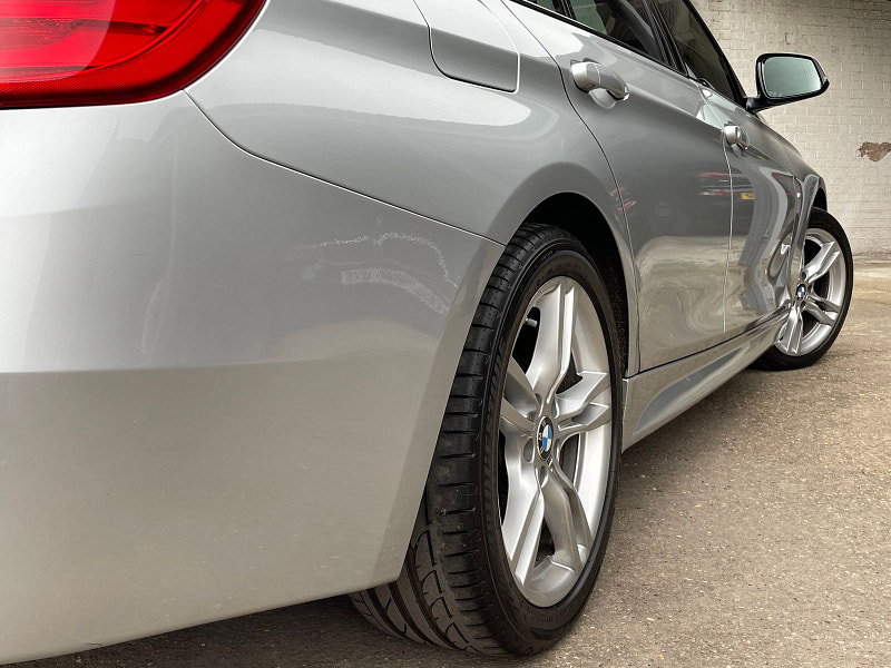BMW 3 Series 3.0 330D XDRIVE M SPORT TOURING 5d 255 BHP 1OWNER, PAN ROOF FULL BLACK HEATED LESATHER, 2 KEYS 5dr Automatic 2026