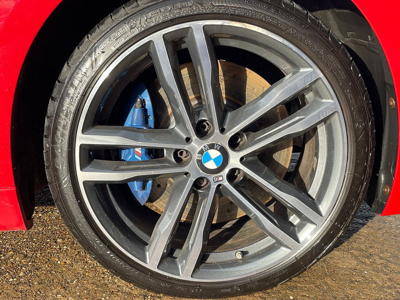 BMW 3 Series 3.0 335d M Sport Shadow Edition Saloon 4dr Diesel Auto xDrive Euro 6 (s/s) (313 ps) 4dr Automatic 2026