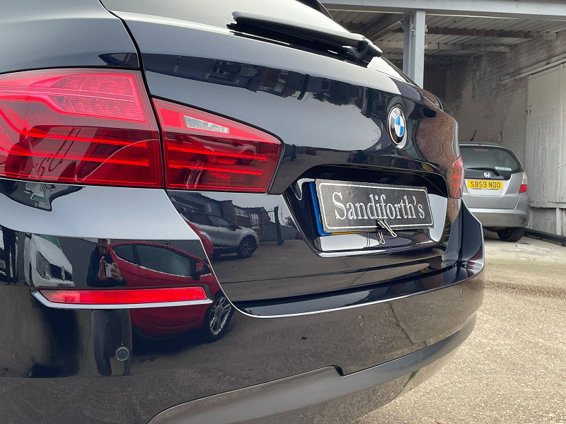 BMW 5 Series 2.0 520d M Sport Touring 5dr Diesel Auto Euro 6 (s/s) (184 ps) 5dr Automatic 2026