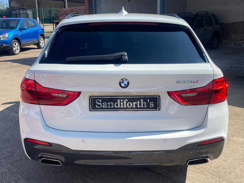 BMW 5 Series 2.0 520d M Sport Touring 5dr Diesel Auto Euro 6 (s/s) (190 ps) 1 Owner, Main Dealers Serviced 5dr Automatic 2026