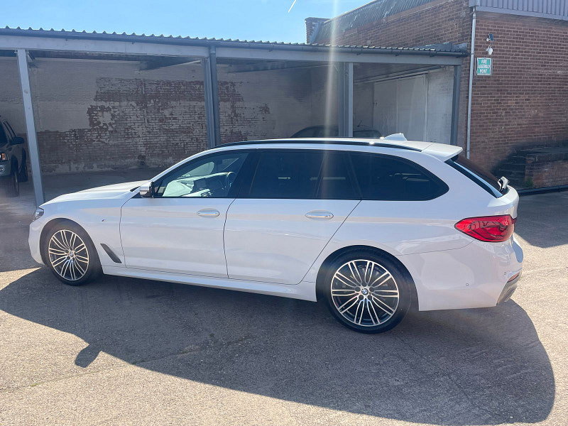 BMW 5 Series 2.0 520d M Sport Touring 5dr Diesel Auto Euro 6 (s/s) (190 ps) 1 Owner, Main Dealers Serviced 5dr Automatic 2026