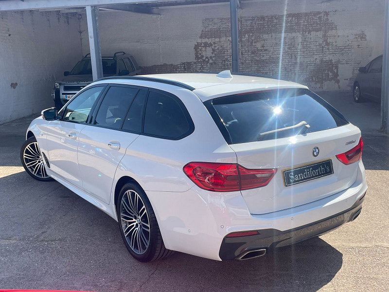 BMW 5 Series 2.0 520d M Sport Touring 5dr Diesel Auto Euro 6 (s/s) (190 ps) 1 Owner, Main Dealers Serviced 5dr Automatic 2026