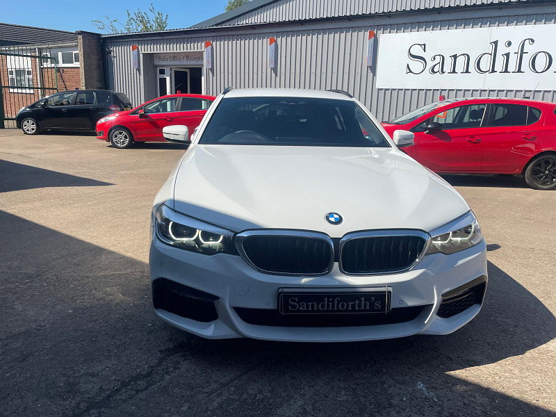 BMW 5 Series 2.0 520d M Sport Touring 5dr Diesel Auto Euro 6 (s/s) (190 ps) 1 Owner, Main Dealers Serviced 5dr Automatic 2026
