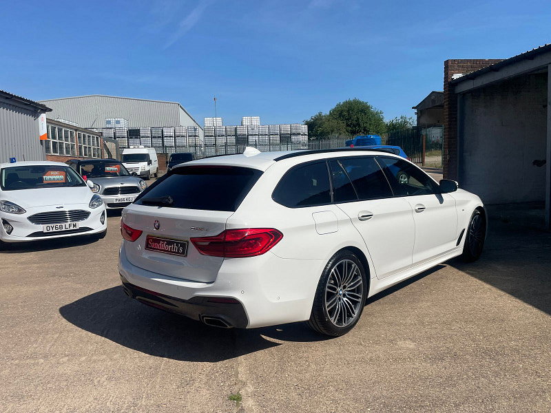 BMW 5 Series 2.0 520d M Sport Touring 5dr Diesel Auto Euro 6 (s/s) (190 ps) 1 Owner, Main Dealers Serviced 5dr Automatic 2026