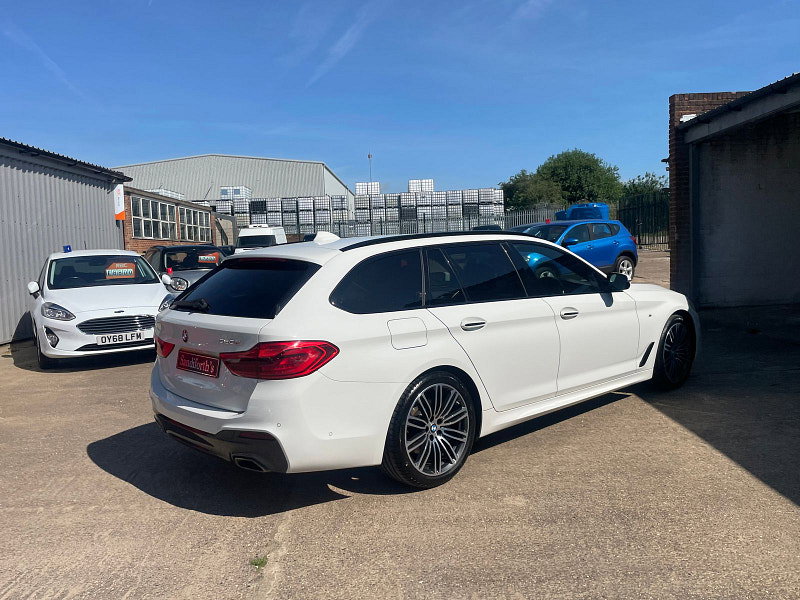 BMW 5 Series 2.0 520d M Sport Touring 5dr Diesel Auto Euro 6 (s/s) (190 ps) 1 Owner, Main Dealers Serviced 5dr Automatic 2026