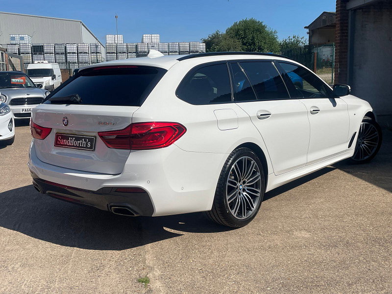 BMW 5 Series 2.0 520d M Sport Touring 5dr Diesel Auto Euro 6 (s/s) (190 ps) 1 Owner, Main Dealers Serviced 5dr Automatic 2026