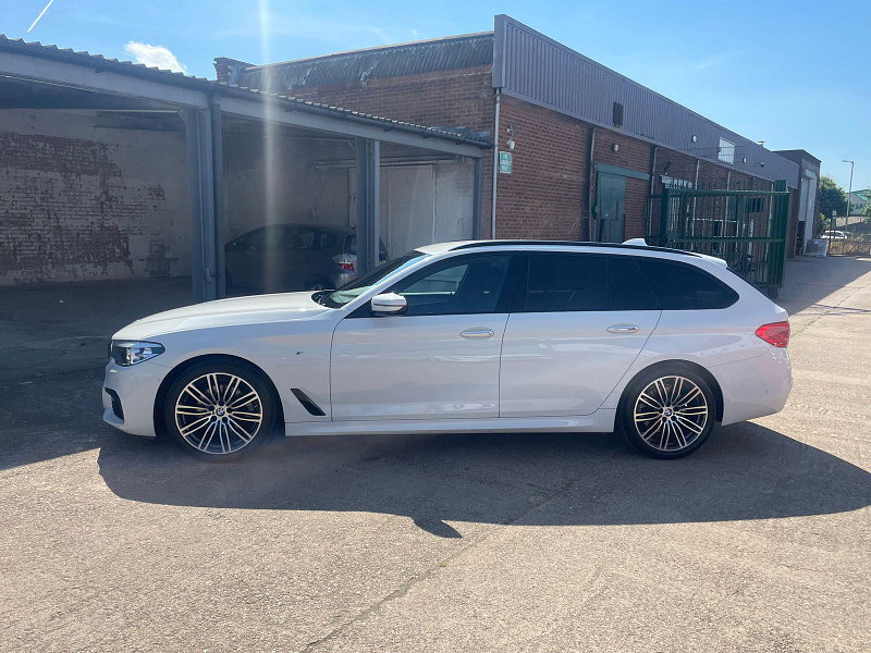 BMW 5 Series 2.0 520d M Sport Touring 5dr Diesel Auto Euro 6 (s/s) (190 ps) 1 Owner, Main Dealers Serviced 5dr Automatic 2026