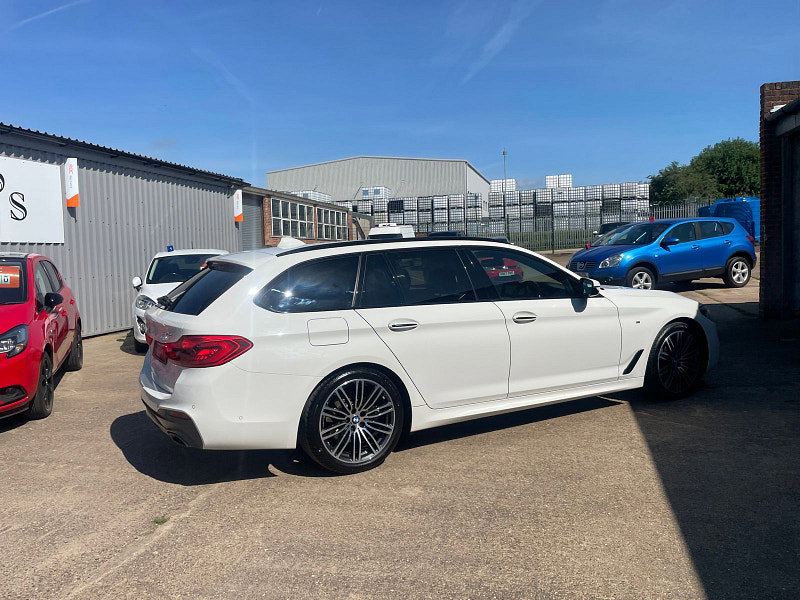 BMW 5 Series 2.0 520d M Sport Touring 5dr Diesel Auto Euro 6 (s/s) (190 ps) 1 Owner, Main Dealers Serviced 5dr Automatic 2026