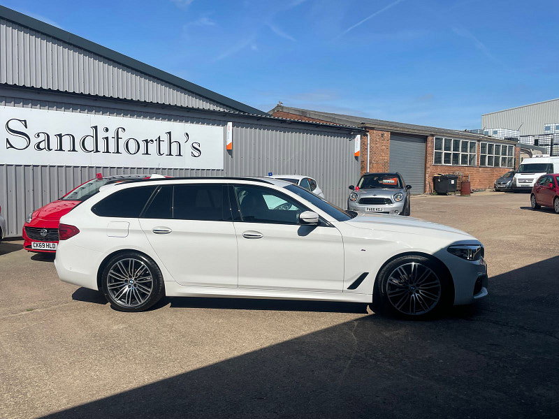 BMW 5 Series 2.0 520d M Sport Touring 5dr Diesel Auto Euro 6 (s/s) (190 ps) 1 Owner, Main Dealers Serviced 5dr Automatic 2026