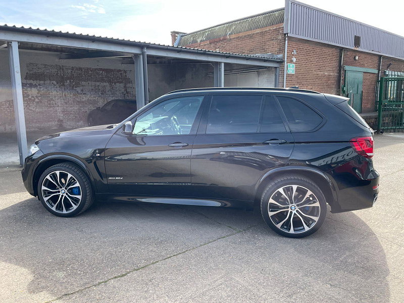 BMW X5 3.0 XDRIVE30D M SPORT 5d 255 BHP 7 SEATS, PAN ROOF, 21'S POWER TAILGATE, SAT NAV, PAN ROOF 5dr Automatic 2026