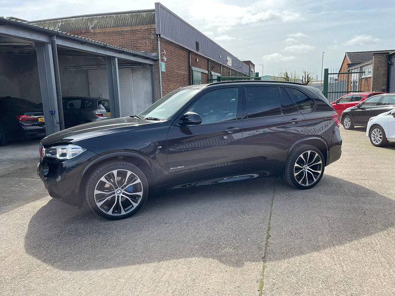BMW X5 3.0 XDRIVE30D M SPORT 5d 255 BHP 7 SEATS, PAN ROOF, 21'S POWER TAILGATE, SAT NAV, PAN ROOF 5dr Automatic 2026