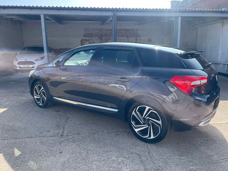 DS Automobiles Ds 5 2.0 BlueHDi Prestige Hatchback 5dr Diesel Manual Euro 6 (s/s) (150 ps) 5dr Manual 2026