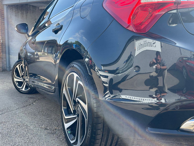 DS Automobiles Ds 5 2.0 BlueHDi Prestige Hatchback 5dr Diesel Manual Euro 6 (s/s) (150 ps) 5dr Manual 2026