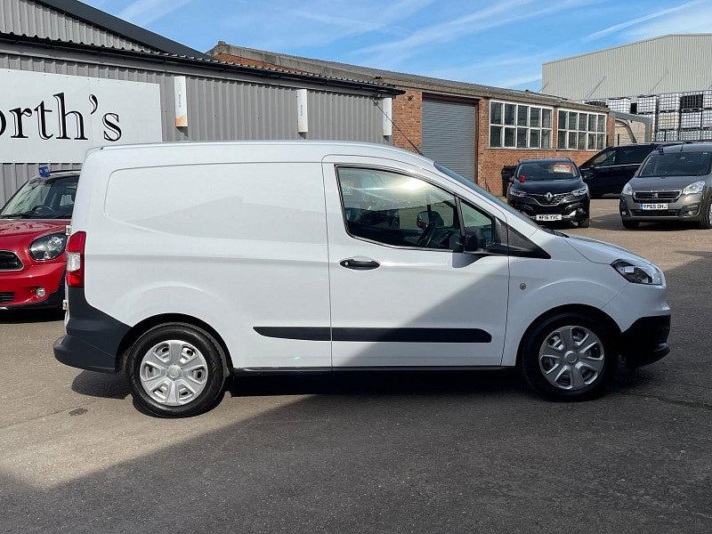 Ford Transit Courier 1.5 BASE TDCI 74 BHP, 1 COMPANY OWNER FROM NEW. CAT N, NO VAT 4dr Manual 2026