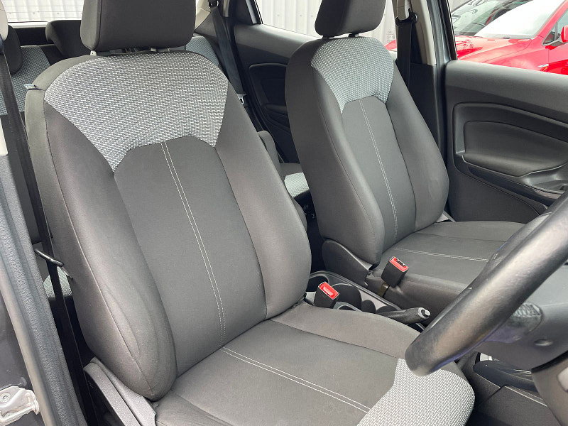 Ford EcoSport 1.5 Zetec SUV 5dr Petrol Manual 2WD Euro 5 (112 ps) 5dr Manual 2026