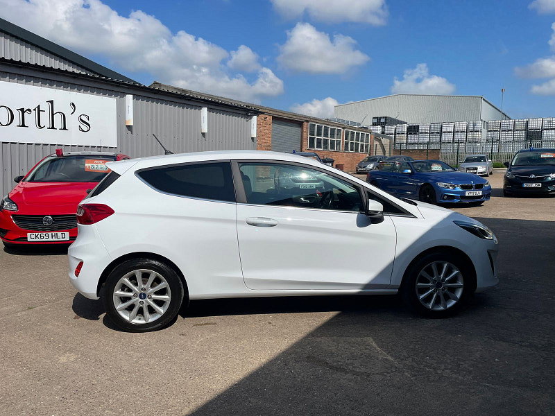 Ford Fiesta 1.0T EcoBoost GPF Titanium Hatchback 3dr Petrol Manual Euro 6 (s/s) SAT NAV, 4 SERVICES (125 ps) 3dr Manual 2026