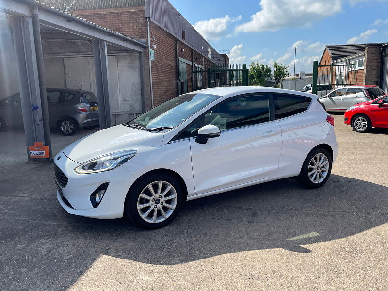Ford Fiesta 1.0T EcoBoost GPF Titanium Hatchback 3dr Petrol Manual Euro 6 (s/s) SAT NAV, 4 SERVICES (125 ps) 3dr Manual 2026