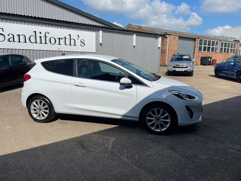 Ford Fiesta 1.0T EcoBoost GPF Titanium Hatchback 3dr Petrol Manual Euro 6 (s/s) SAT NAV, 4 SERVICES (125 ps) 3dr Manual 2026