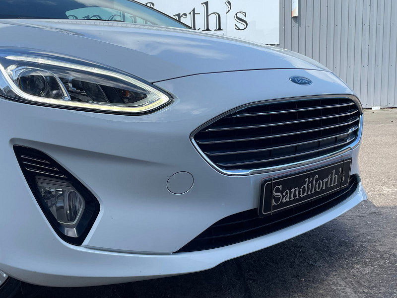 Ford Fiesta 1.0T EcoBoost GPF Titanium Hatchback 3dr Petrol Manual Euro 6 (s/s) SAT NAV, 4 SERVICES (125 ps) 3dr Manual 2026