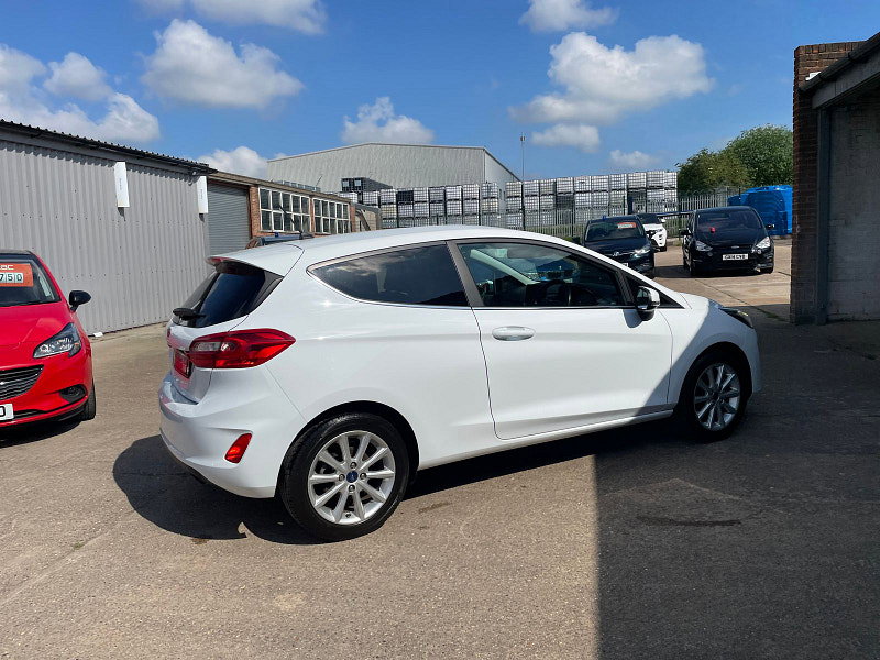 Ford Fiesta 1.0T EcoBoost GPF Titanium Hatchback 3dr Petrol Manual Euro 6 (s/s) SAT NAV, 4 SERVICES (125 ps) 3dr Manual 2026
