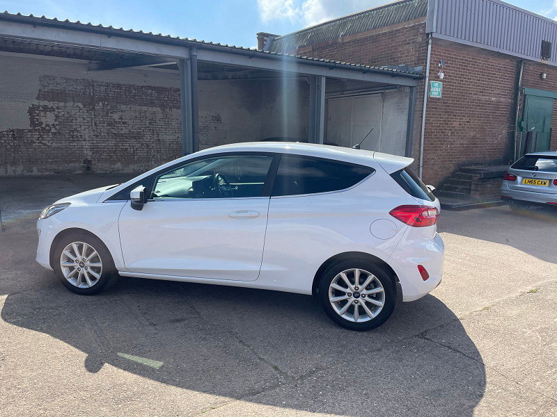 Ford Fiesta 1.0T EcoBoost GPF Titanium Hatchback 3dr Petrol Manual Euro 6 (s/s) SAT NAV, 4 SERVICES (125 ps) 3dr Manual 2026