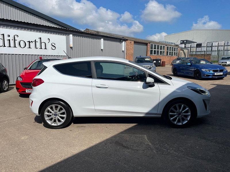 Ford Fiesta 1.0T EcoBoost GPF Titanium Hatchback 3dr Petrol Manual Euro 6 (s/s) SAT NAV, 4 SERVICES (125 ps) 3dr Manual 2026