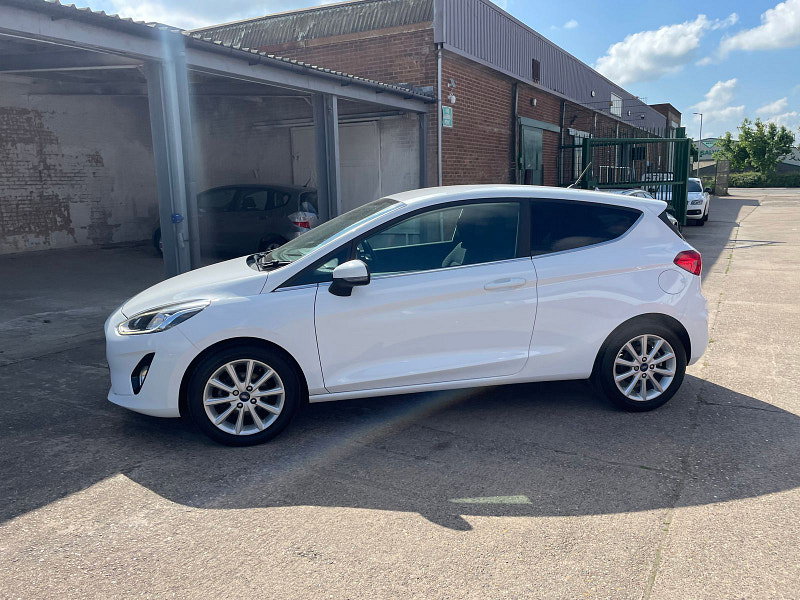 Ford Fiesta 1.0T EcoBoost GPF Titanium Hatchback 3dr Petrol Manual Euro 6 (s/s) SAT NAV, 4 SERVICES (125 ps) 3dr Manual 2026