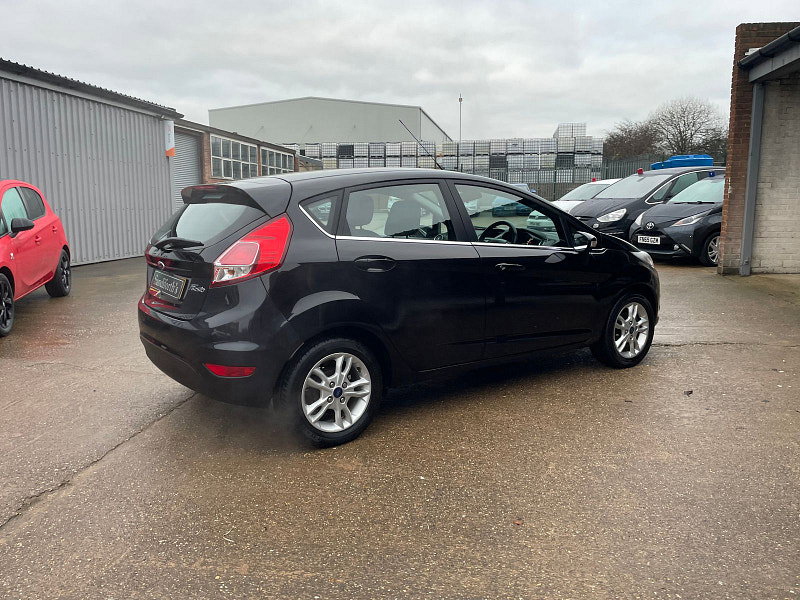 Ford Fiesta 1.25 Zetec Hatchback 5dr Petrol Manual Euro 6 (82 ps) 5dr Manual 2026