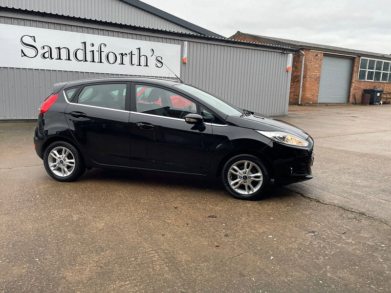 Ford Fiesta 1.25 Zetec Hatchback 5dr Petrol Manual Euro 6 (82 ps) 5dr Manual 2026