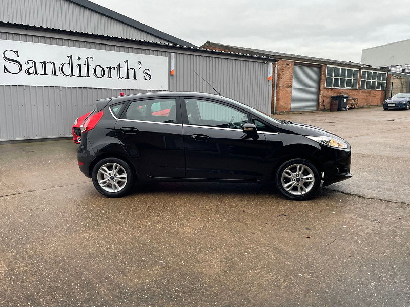 Ford Fiesta 1.25 Zetec Hatchback 5dr Petrol Manual Euro 6 (82 ps) 5dr Manual 2026
