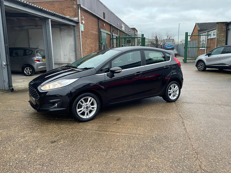 Ford Fiesta 1.25 Zetec Hatchback 5dr Petrol Manual Euro 6 (82 ps) 5dr Manual 2026