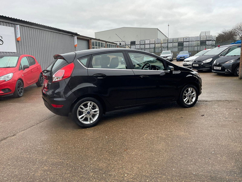 Ford Fiesta 1.25 Zetec Hatchback 5dr Petrol Manual Euro 6 (82 ps) 5dr Manual 2026