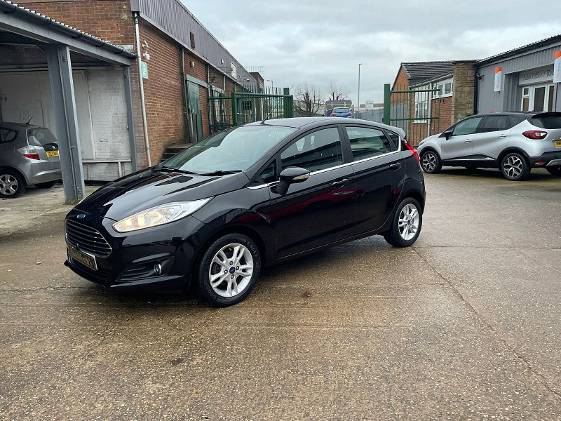 Ford Fiesta 1.25 Zetec Hatchback 5dr Petrol Manual Euro 6 (82 ps) 5dr Manual 2026