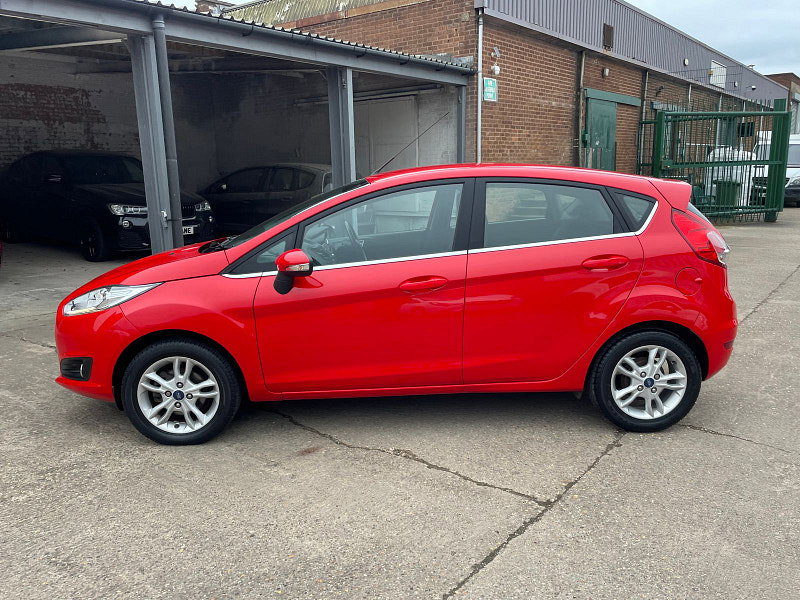 Ford Fiesta 1.25 Zetec Hatchback 5dr Petrol Manual Euro 6 (82 ps) 5dr Manual 2026