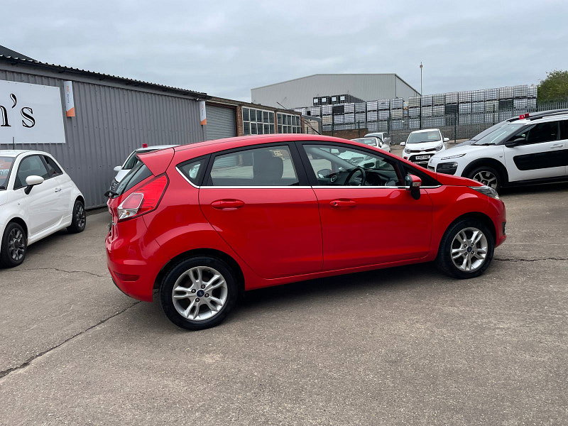 Ford Fiesta 1.25 Zetec Hatchback 5dr Petrol Manual Euro 6 (82 ps) 5dr Manual 2026